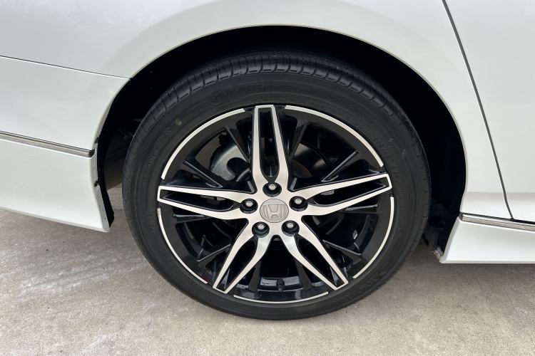 Used Honda Accord 2022 260TURBO Phantom Night · Prestige Edition Exterior 8