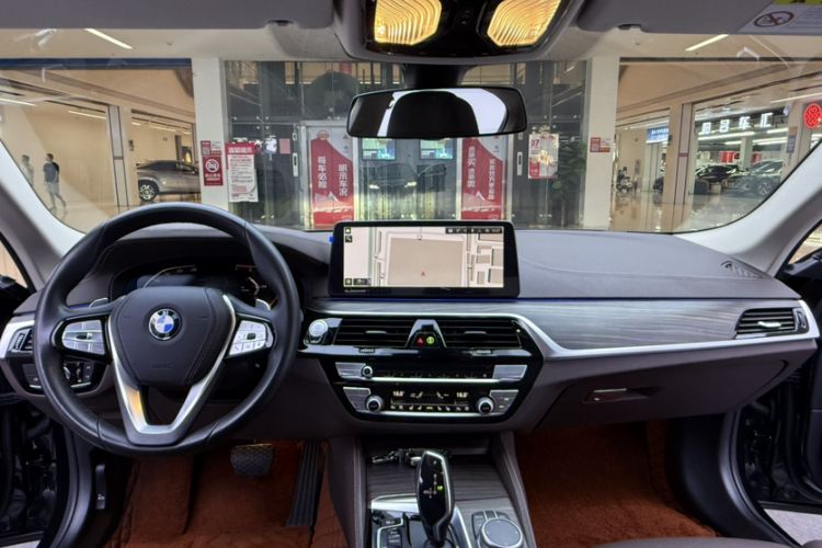 Used BMW 5 Series 2021 Updated 530Li Luxury Package Premium Edition
