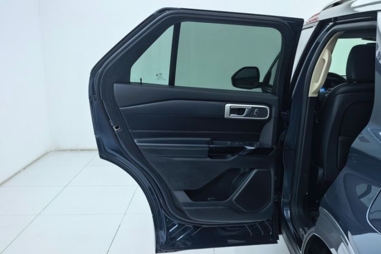 Used Ford Explorer 2020 EcoBoost 285 4x4 Trend Edition 7-Seater
