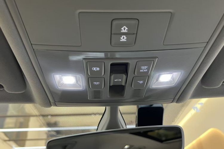 Used Volkswagen Tayron 2020 330TSI Two-Wheel Drive Luxury Smart Connectivity Version Interior 12