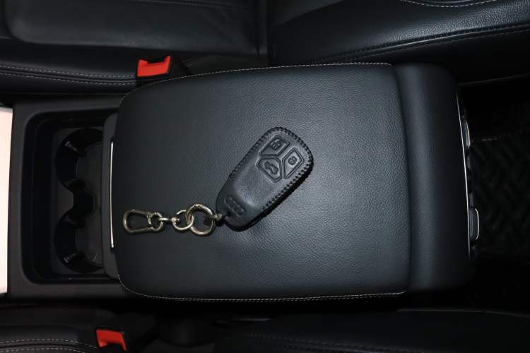 Used Audi Q5L 2020 Updated 40 TFSI Prestige Fashion Edition
