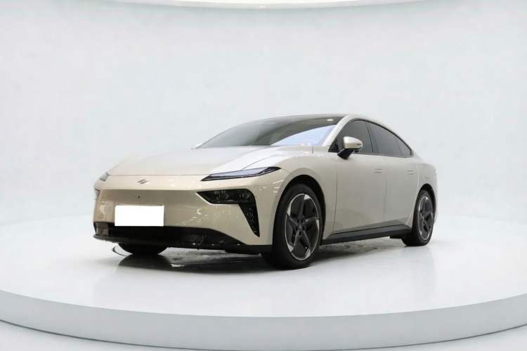 Used Dongfeng eπ eπ007 2024 620 Pro Version