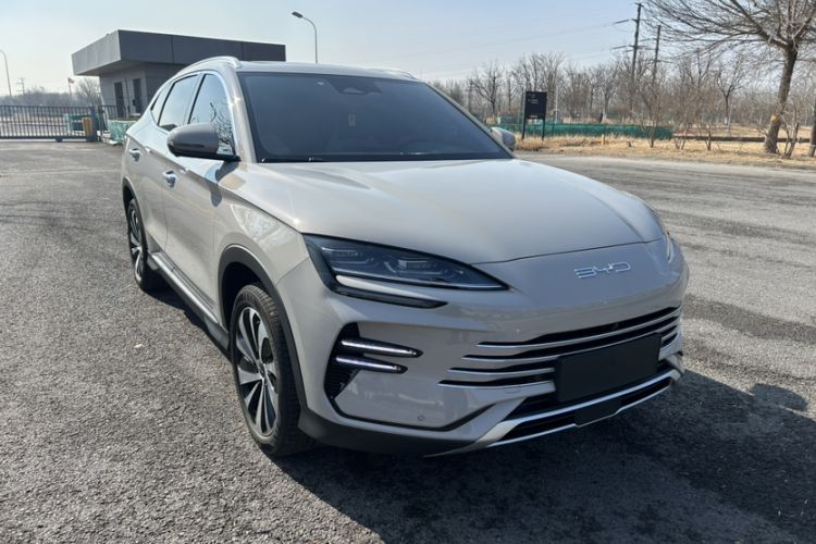 Used BYD Song PLUS New Energy 2023 Champion Edition DM-i 110KM Flagship PLUS
