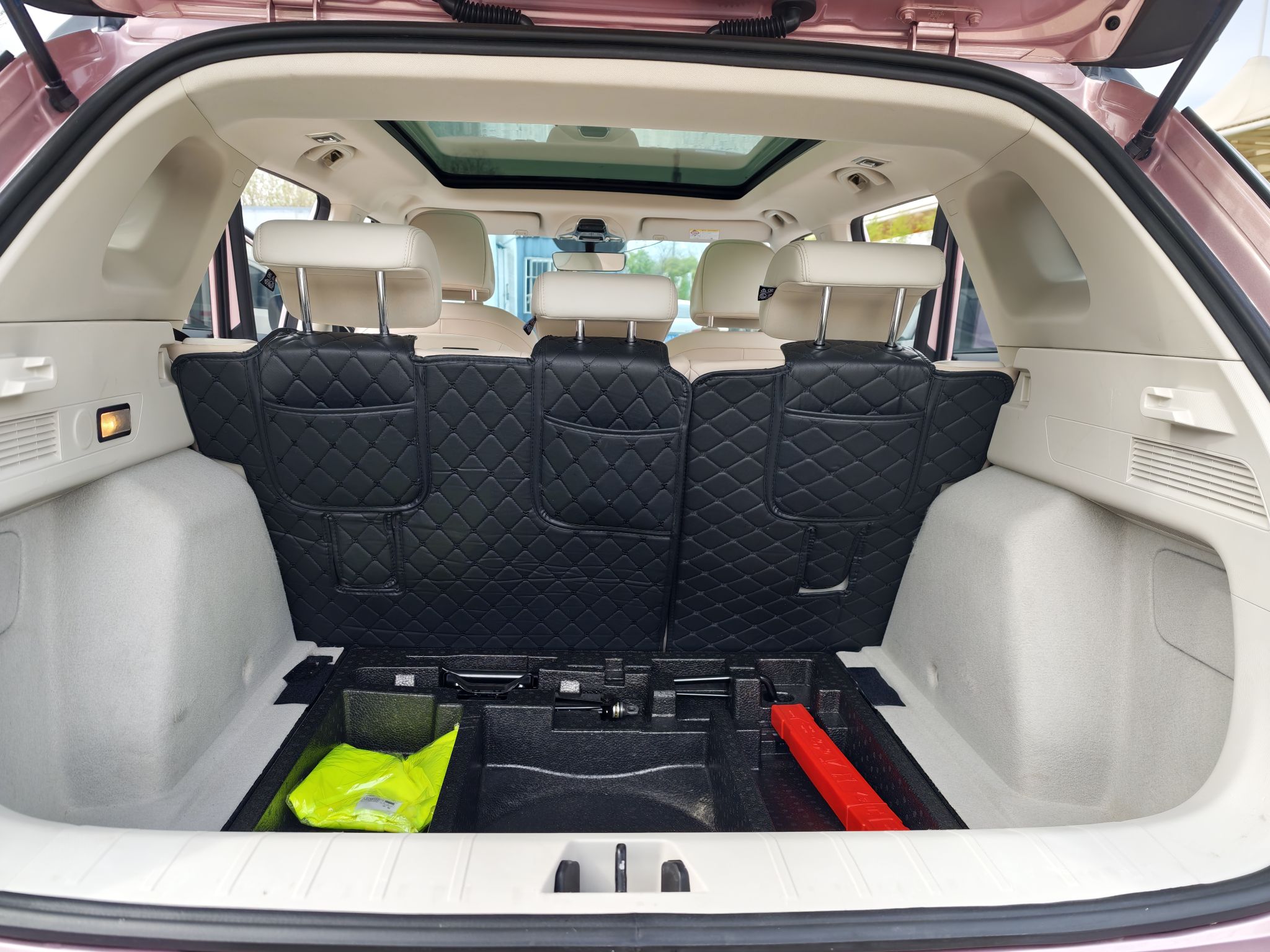Geely Auto icon 2023 1.5TD Chocolate Smoothie Edition — снимка 14