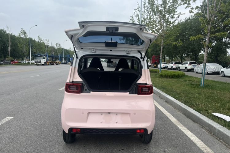 Used Wuling Hongguang MINIEV 2022 Macaron Premium Model – Lithium Iron Phosphate