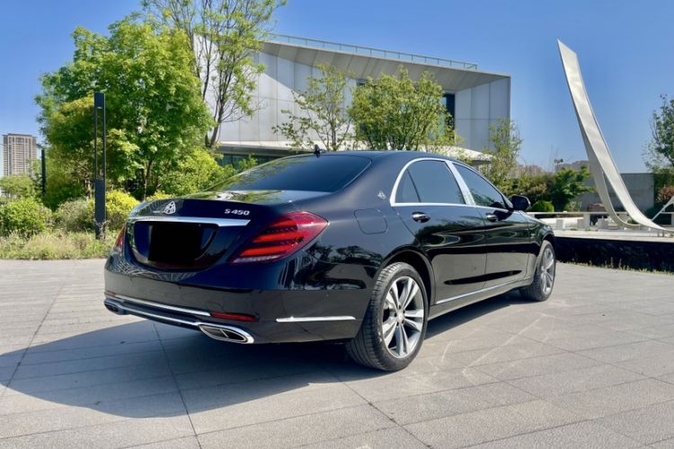 Used Mercedes-Benz S-Class 2014 S 320 L Luxury Model
