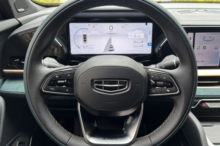 Used Geely Auto Monjaro L 2021 2.0TD DCT EVO Two-Wheel Drive Smart Luxury Version Interior 3