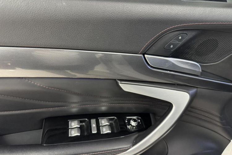 Used Wey VV7 2017 2.0T Ultra-Luxury Version