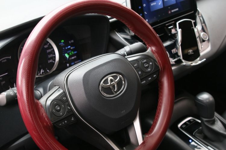 Used Toyota Corolla 2021 Dual-Motor 1.8L E-CVT Elite Edition
