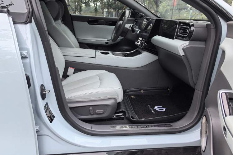 Used Leapmotor C01 2023 Range-Extended 216 Comfort Edition
