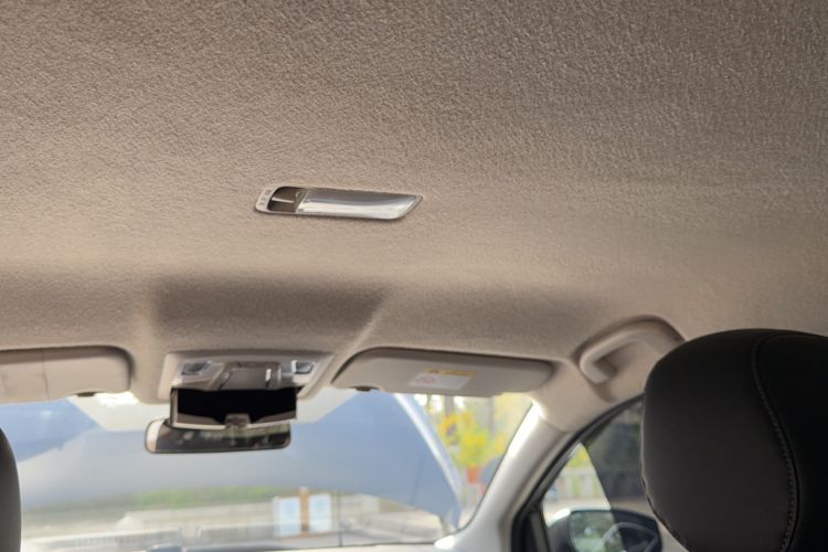 Used Nissan Sylphy 2021 Classic 1.6XE CVT Exclusive Edition Headliner