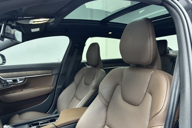 Used Volvo S90 2023 B5 Zhiyuan Luxury Edition