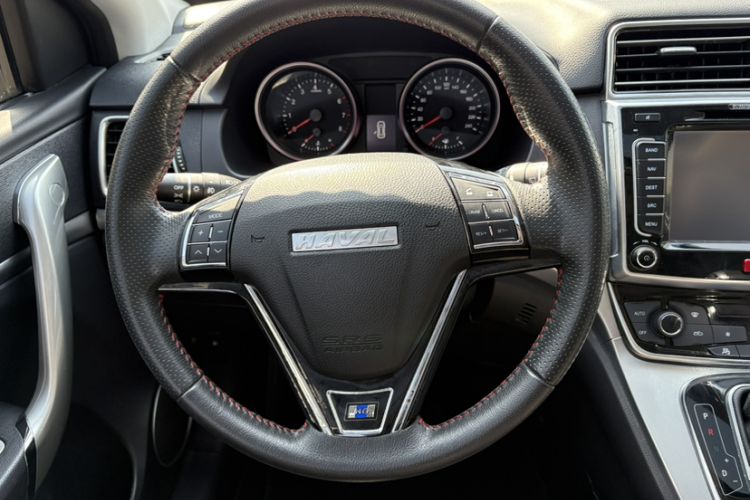 Used Haval H6 2017 Blue Label Sport Edition 1.5T Automatic Two-Wheel Drive Luxury Model
