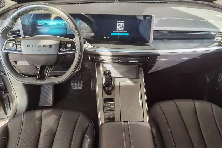 Used Roewe RX5 MAX 2022 2.0T Automatic Zhiwei Zunrong Edition
