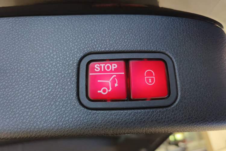 Used Mercedes-Benz GL-Class AMG 2014 AMG GL 63
