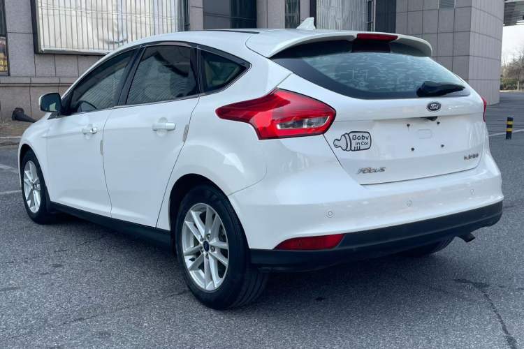 Used Ford Focus 2017 Hatchback 1.6L Automatic Fashion Edition Smart Drive Version