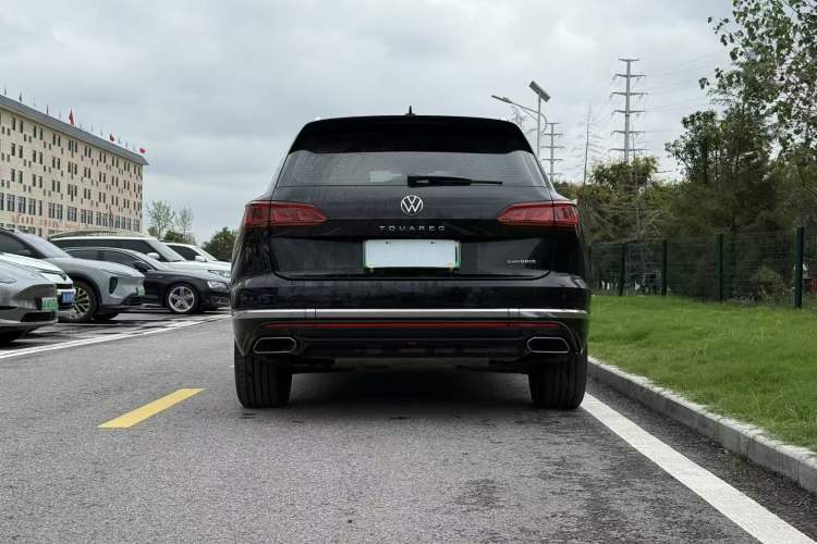 Used Volkswagen Touareg New Energy 2021 eHybrid
