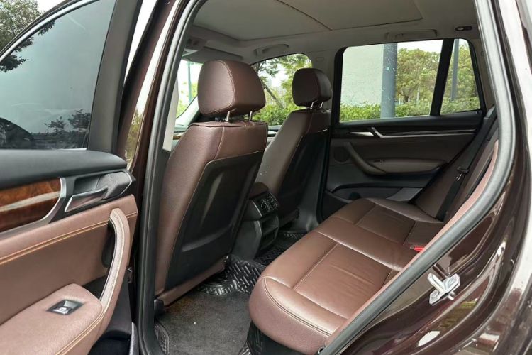 Used BMW X3 2014 xDrive20i X Design Package Interior 3