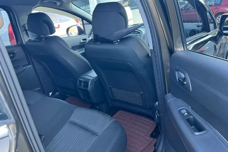 Used Peugeot 3008 2013 2.0L Automatic Classic Edition