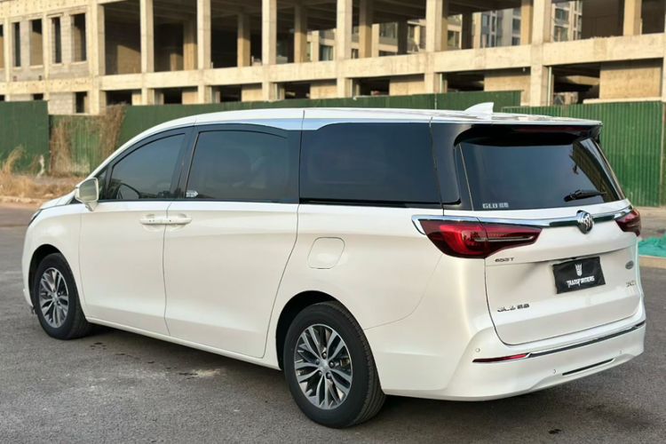 Used Buick GL8 2021 ES Landtrek 653T Comfort Edition