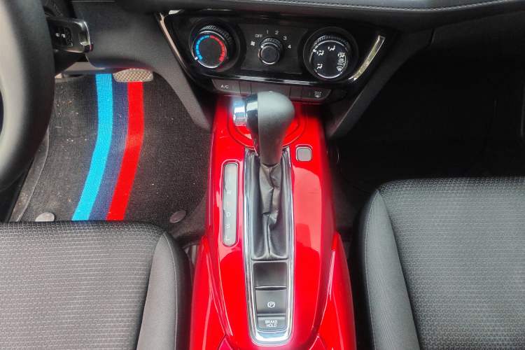 Used Honda XR-V 2020 1.5L CVT Classic Edition Interior 6