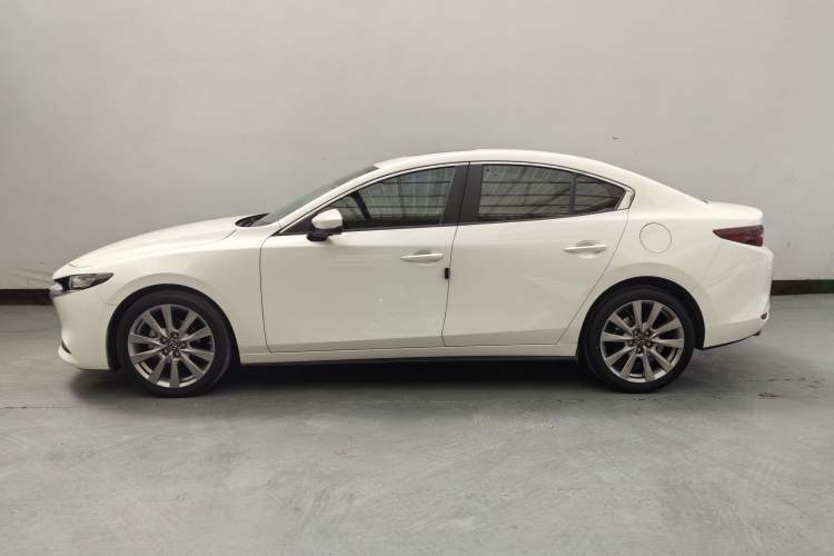 Used Mazda 3 Axela 2020 2.0L Automatic Zhiya Edition Exterior 12