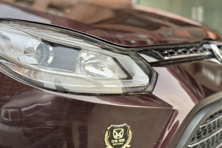 Used JMC Yusheng S350 2016 2.0T Automatic Two-Wheel Drive Gasoline Luxury Version with Sunroof 5 Seats Exterior 2