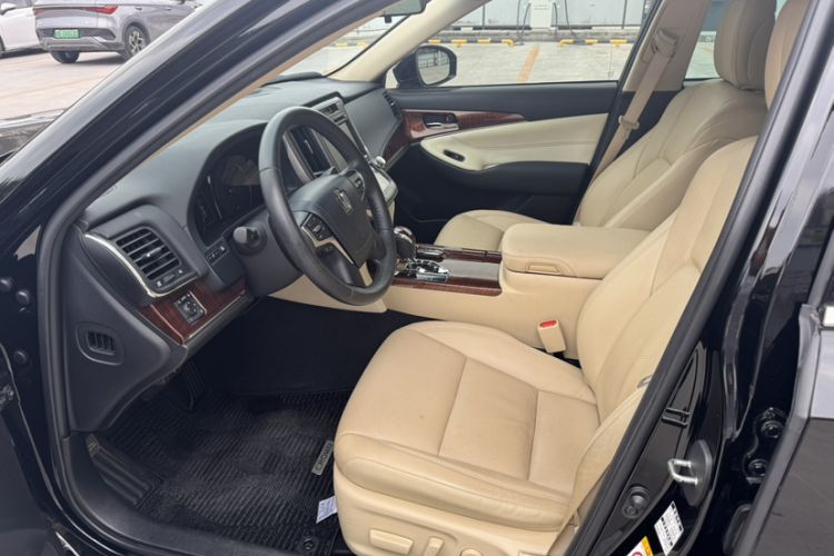 Used Toyota Crown 2015 2.5L Smart Edition
