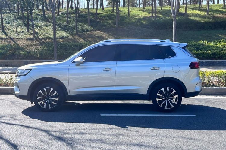 Used Roewe RX5 MAX 2021 Supreme Series 300TGI Automatic Luxury Cabin Edition
