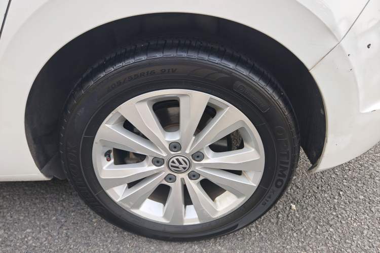 Used Volkswagen Golf Sportsvan 2016 230TSI Automatic Trend Edition
