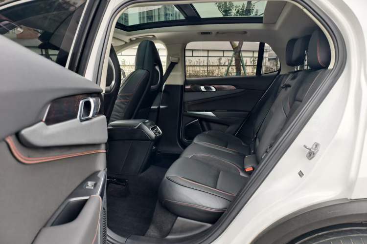 Used Lynk & Co 01 2017 2.0T Four-Wheel Drive Pro Edition Interior 8