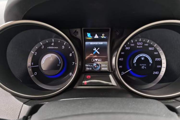 Used Changan CS75 2016 1.5T Manual FENGSHANG Model