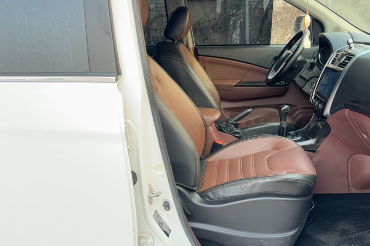 Used FORTHING SX6 2016 1.6L Manual Luxury Model
