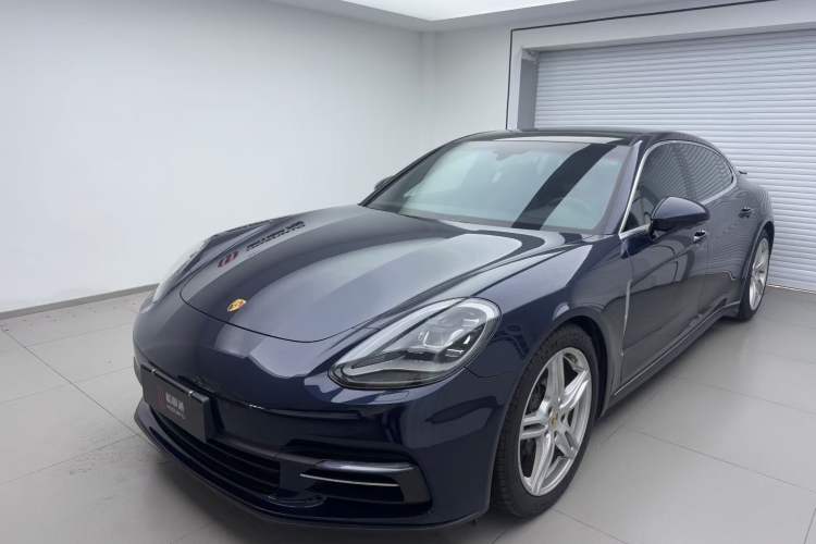 Used Porsche Panamera 2017 Panamera 4 Executive Long Wheelbase 3.0T