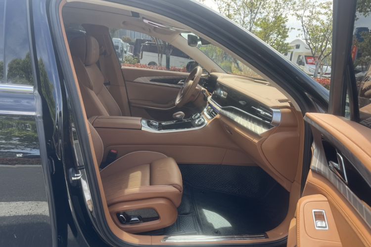 Used Hongqi H9 2022 2.0T Smart Connect Flagship Edition Right Front Seat