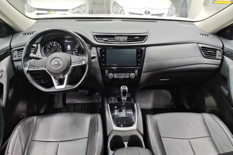 Used Nissan X-Trail 2019 2.0L CVT Smart Connect Comfort Edition 2WD
