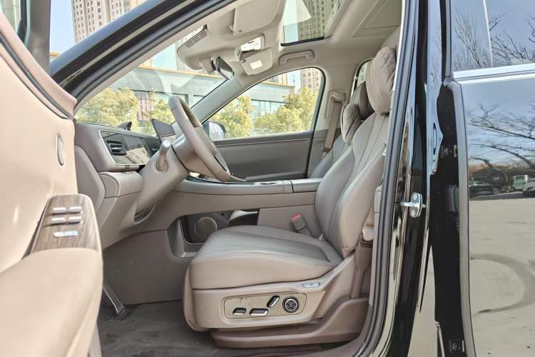 Used Hima AITO M7 2026 Model Range-Extending Ultra All-Wheel Drive 5-Seater Version