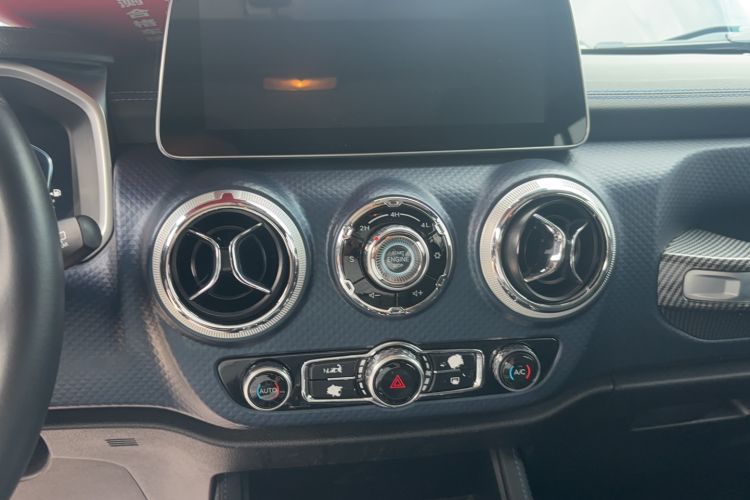 Used BAIC Off-Road BJ40 2019 PLUS 2.3T Automatic Four-Wheel Drive Premium Edition China VI