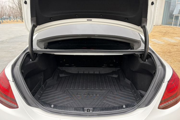 Used Mercedes-Benz C-Class 2020 Restyled C 200 L Fashion Edition Sport Version