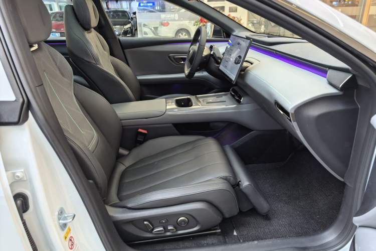 Used Deepal L06 2026 Model 560Ultra Laser Edition
