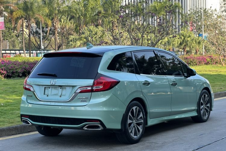Used Honda Jade 2017 210TURBO CVT Fashion Edition 5-seater