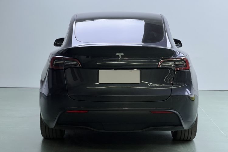 Used Tesla Model Y 2024 Rear-Wheel-Drive Version
