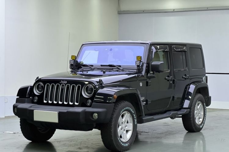 Used Jeep Wrangler 2015 2.8TD Sahara Four-Door Comfort Edition