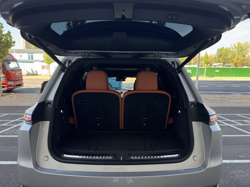 Used Li Auto L9 2022 Max model — 9