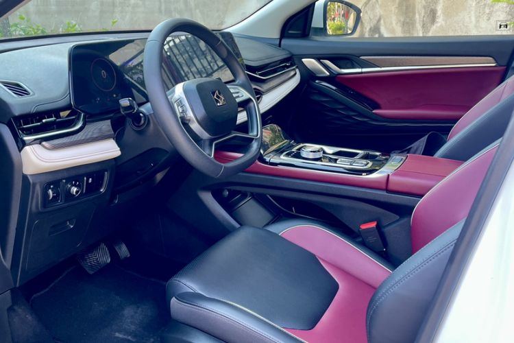 Used SOL QX 2021 300T DCT Prestige Smart Connectivity Version