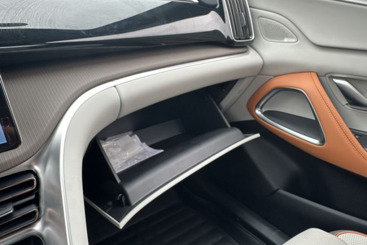 Used BYD Song Pro New Energy 2022 DM-i 110km Flagship Pro Model Interior 12