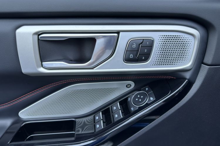 Used Ford Explorer 2020 EcoBoost 285 Four-Wheel Drive Sport Edition ST-LINE 7-Seater
