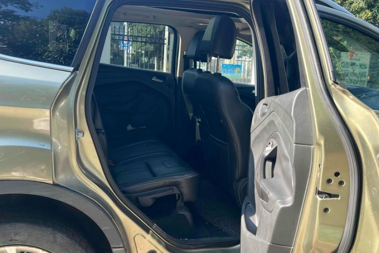 Used Ford Kuga 2013 2.0L GTDi Four-Wheel-Drive Sport Model