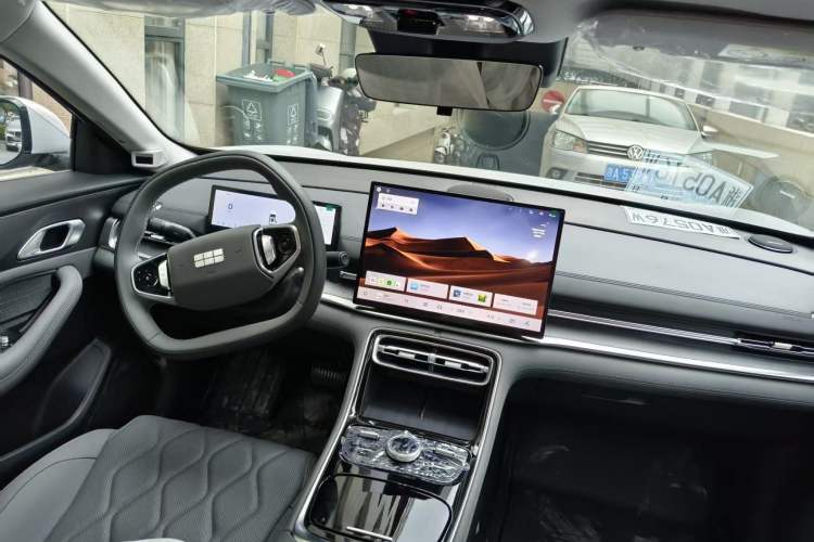 Used Geely Galaxy Galaxy A7 2025 Model EM-i 150km Long-Distance Edition
