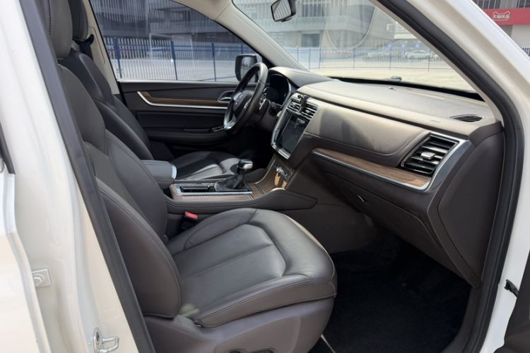 Used Roewe RX8 2019 30T Smart Connectivity Two-Wheel Drive Supreme Flagship Edition